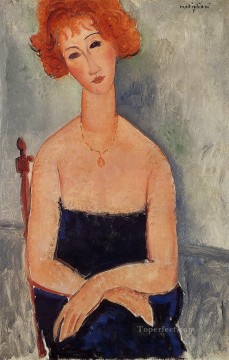 アメデオ・モディリアーニ Painting - ペンダントを身に着けている赤毛の女性 1918年 アメデオ・モディリアーニ